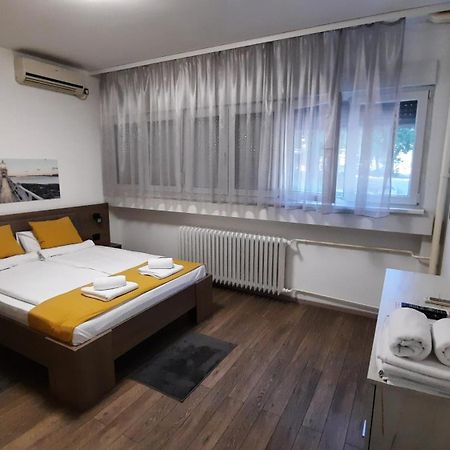 Apartman Pavlovic 1 Dedinje Экстерьер фото